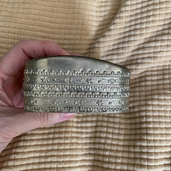 Ming dynasty porcelain shard box. Shard between 1368 and 1644. - Picture 8 of 12